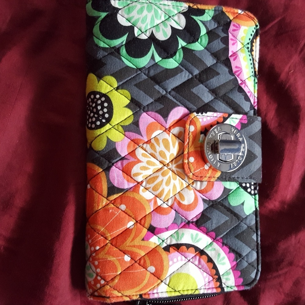 COPY - zip around wallet